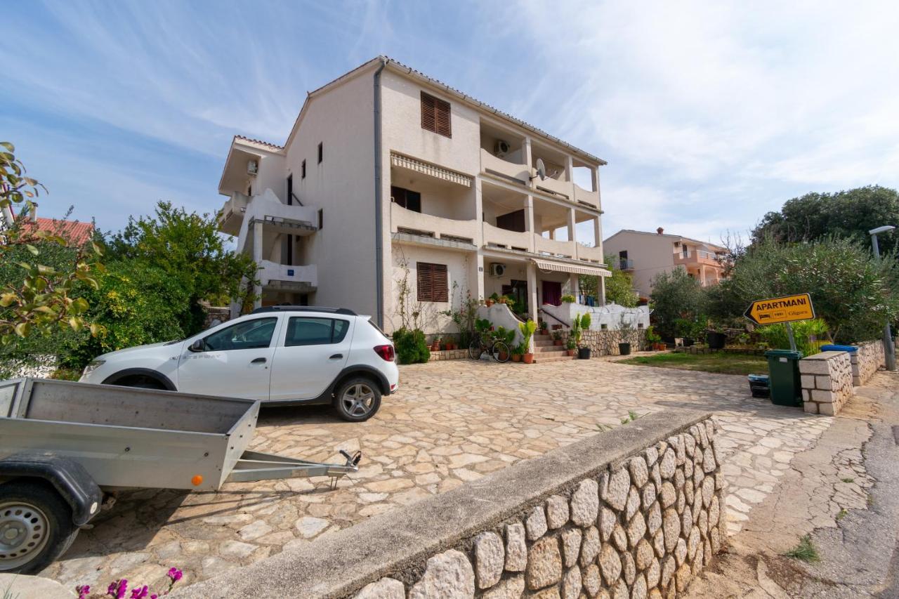 Apartments By The Sea Mandre, Pag - 3084 Kolan Ngoại thất bức ảnh
