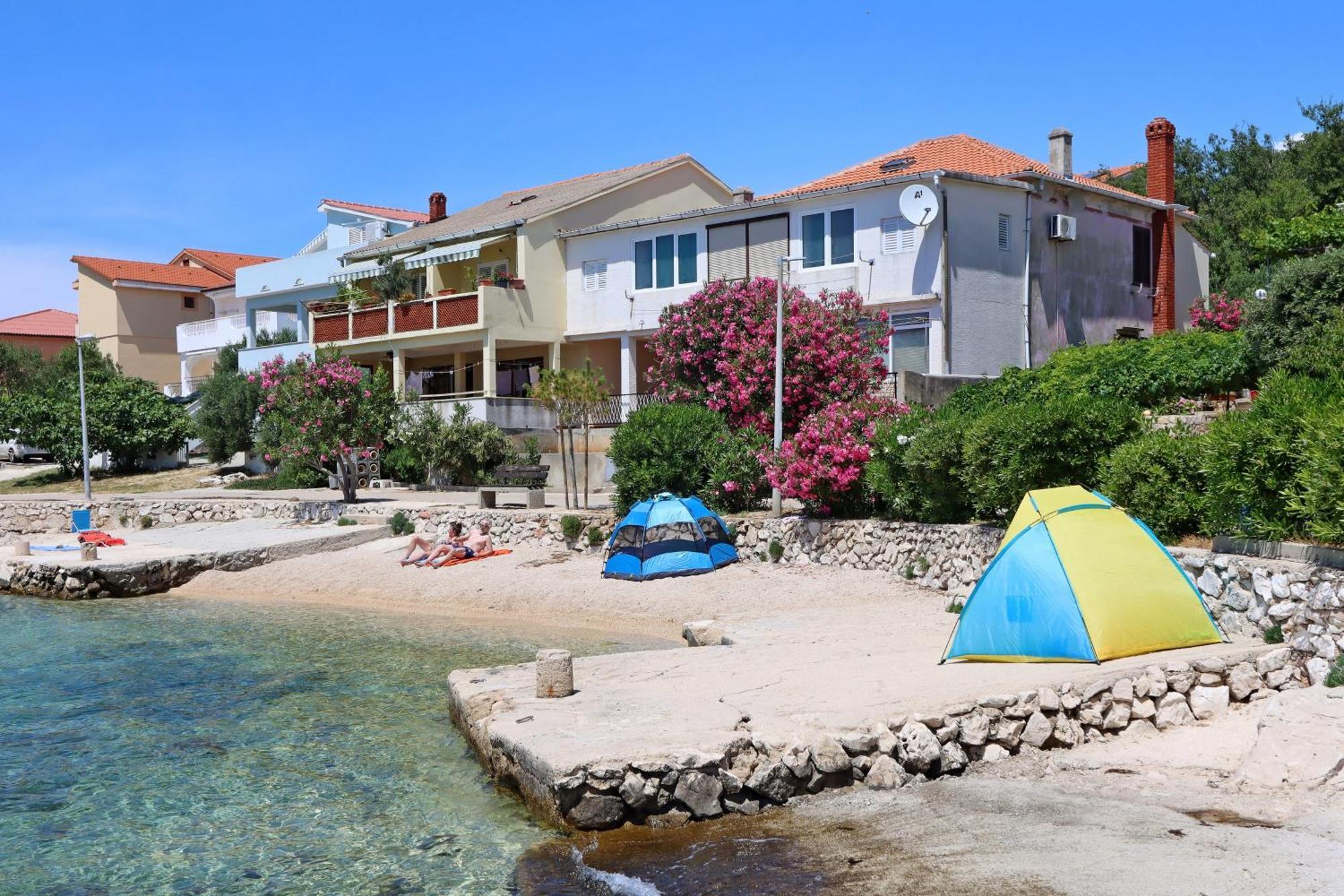 Apartments By The Sea Mandre, Pag - 3084 Kolan Ngoại thất bức ảnh