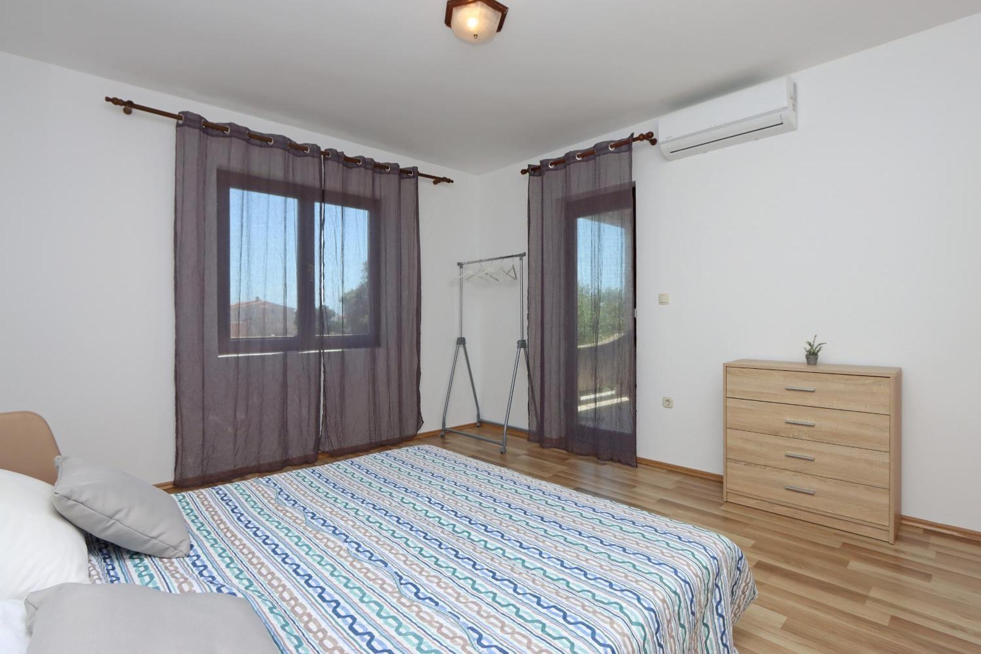 Apartments By The Sea Mandre, Pag - 3084 Kolan Phòng bức ảnh