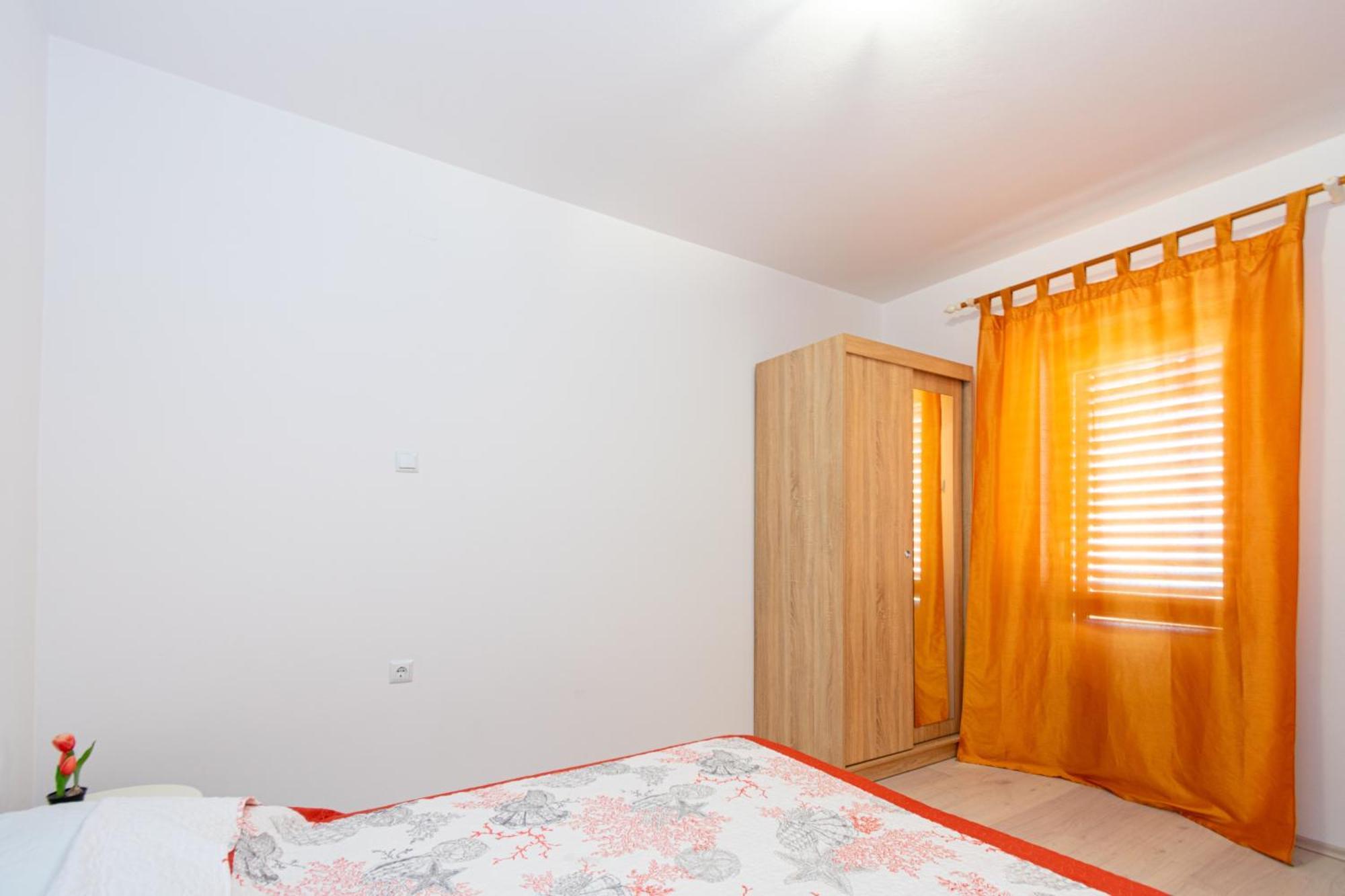Apartments By The Sea Mandre, Pag - 3084 Kolan Phòng bức ảnh